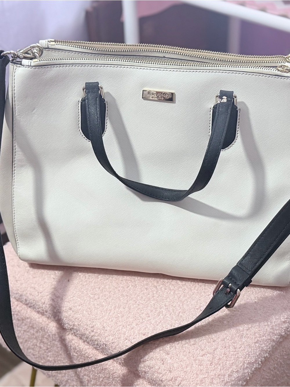 kate spade White and Black Two-Tone Shoulder Bag